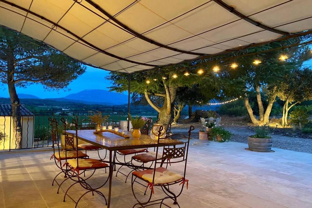 Le Clos Des Pins, Vue Mont Ventoux Roaix Ngoại thất bức ảnh