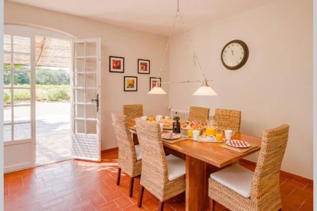 Le Clos Des Pins, Vue Mont Ventoux Roaix Ngoại thất bức ảnh